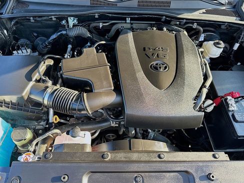 Used 2023 Toyota Tacoma SR5 image 36