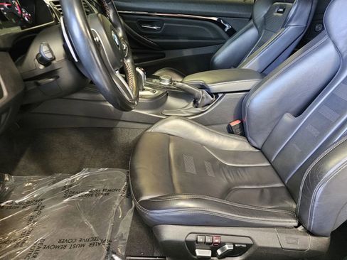 Used 2019 BMW M4 Coupe w/ Competition Package RWD image 12