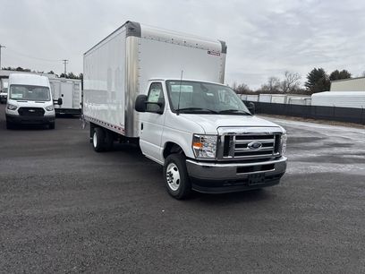 New 2025 Ford E-450 and Econoline 450 Super Duty w/ Driver's Safety Package