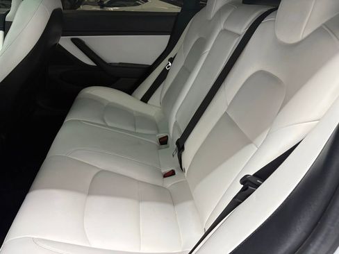 Used 2020 Tesla Model 3 Standard Range Plus RWD image 28