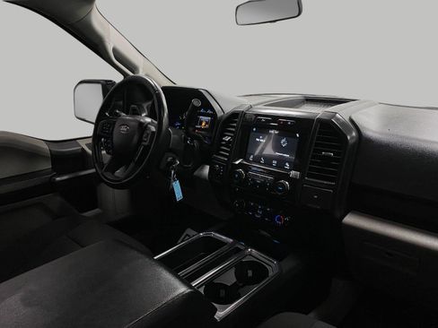 Used 2017 Ford F150 XL w/ Equipment Group 101A Mid AWD/4WD image 19