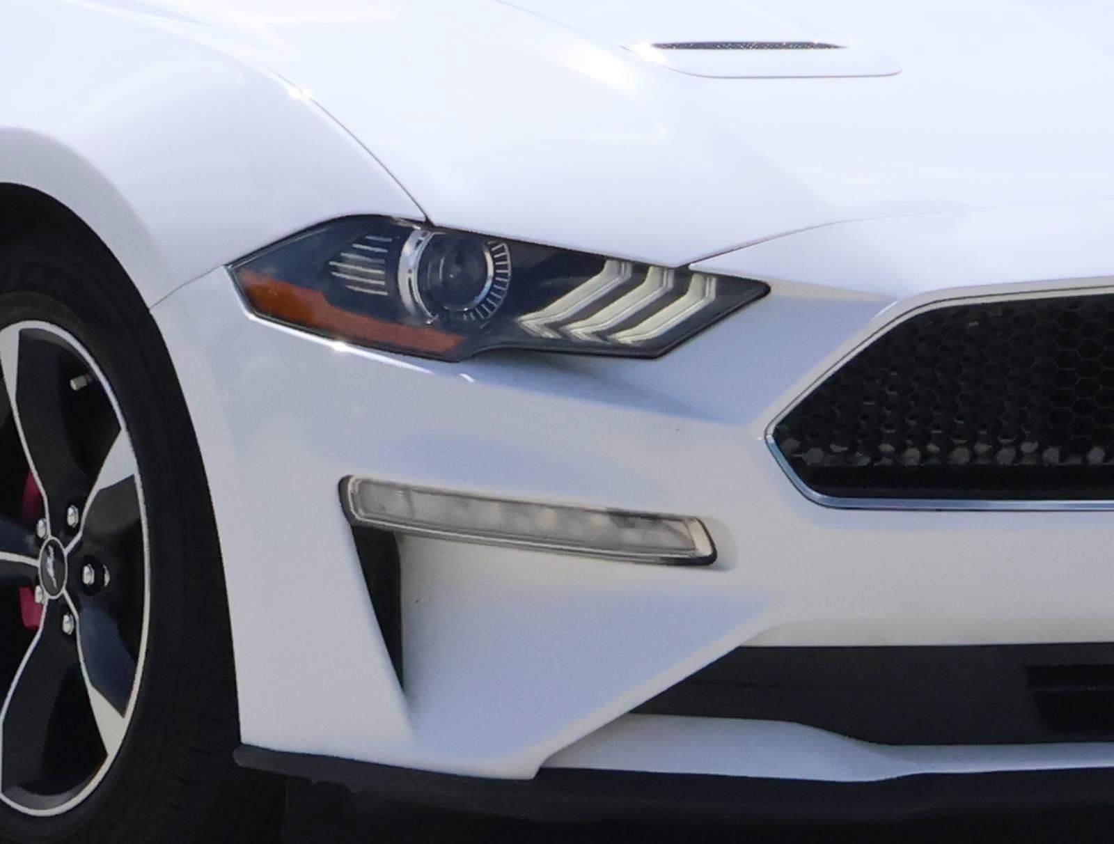 Used 2020 Ford Mustang Coupe RWD image 8