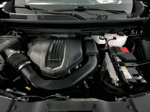 Used 2026 GMC Acadia Elevation w/ Elevation Premium Package FWD image 10