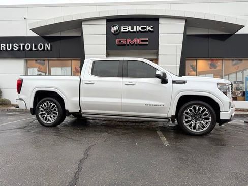 Used 2024 GMC Sierra 1500 Denali Ultimate image 1