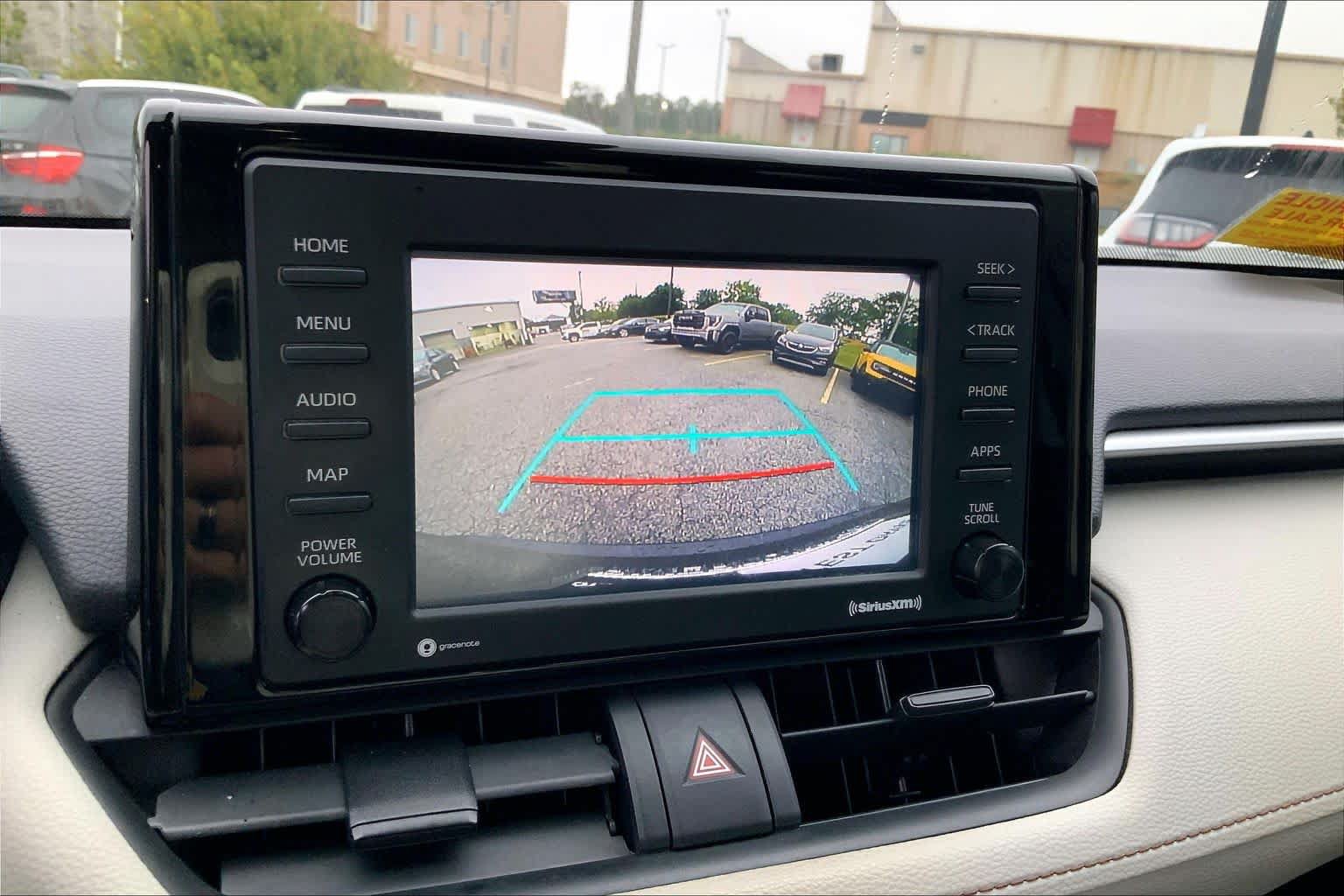 Used 2021 Toyota RAV4 XLE FWD image 27