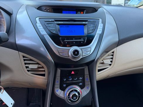 Used 2013 Hyundai Elantra GLS w/ Preferred Pkg FWD image 36