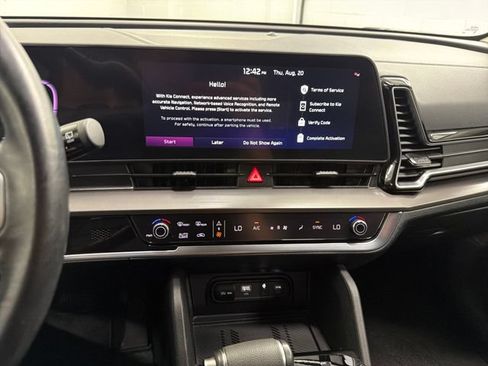Certified 2025 Kia Sportage EX AWD/4WD image 19