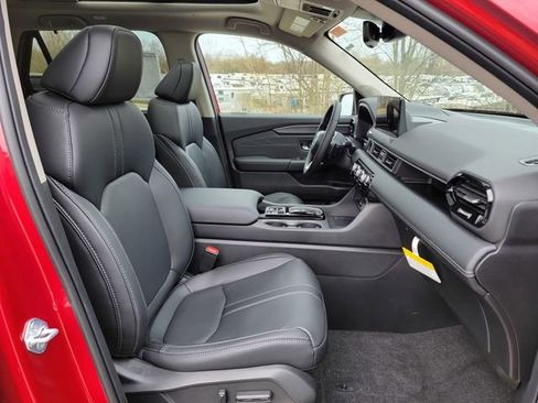 New 2026 Honda Pilot Touring image 17