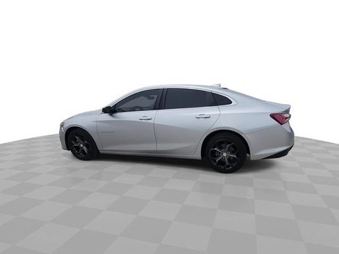 Used 2021 Chevrolet Malibu LT FWD image 6