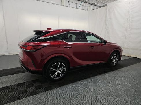 Used 2023 Lexus RX 350 Premium w/ Accessory Package AWD/4WD image 2