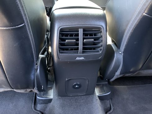 Used 2025 Ford Escape ST-Line FWD image 36