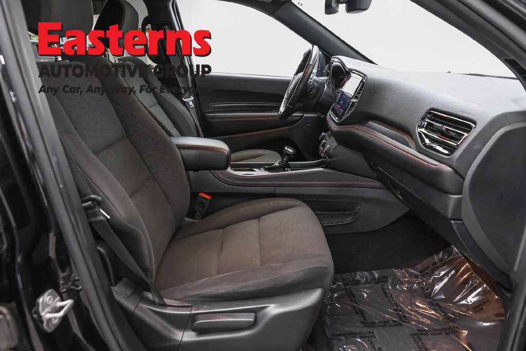 Used 2025 Dodge Durango GT RWD image 25