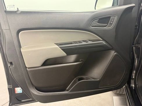 Used 2022 Chevrolet Colorado W/T w/ WT Convenience Package image 26