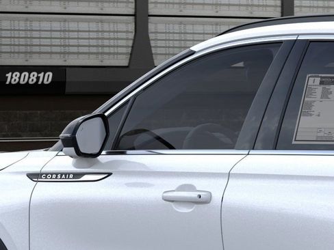 New 2026 Lincoln Corsair Reserve image 42