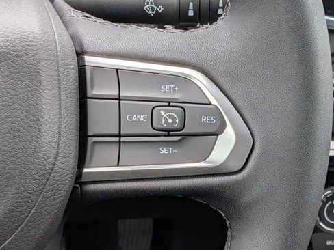 New 2026 Jeep Compass Latitude image 20