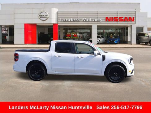 Used 2025 Ford Maverick Lobo image 2