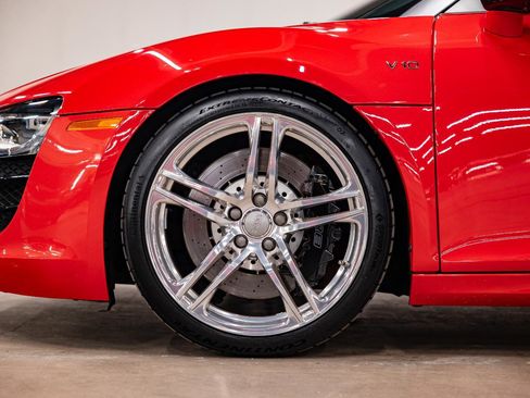 Used 2011 Audi R8 V10 AWD/4WD image 27