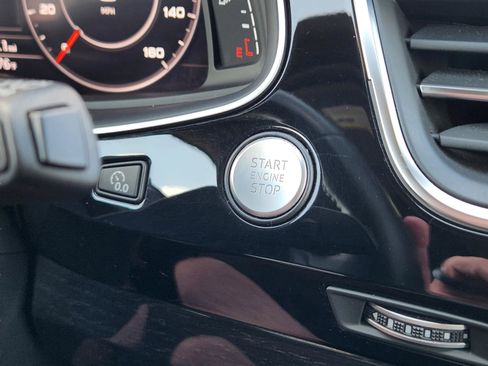 Used 2018 Audi Q7 3.0T Premium Plus image 23