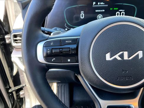 Used 2023 Kia Sportage EX image 24