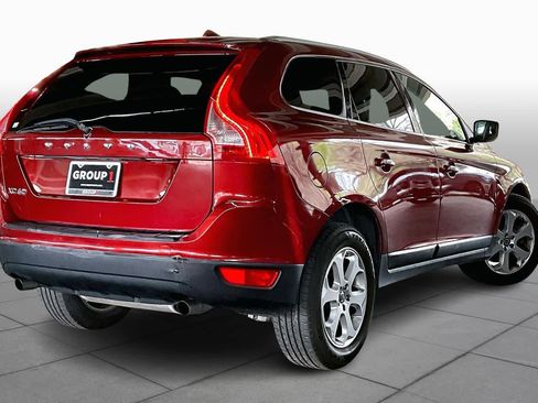 Used 2013 Volvo XC60 3.2 Premier image 12