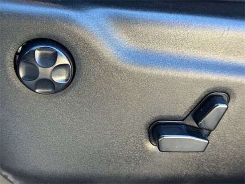 Used 2023 Dodge Durango SXT Launch Edition image 21