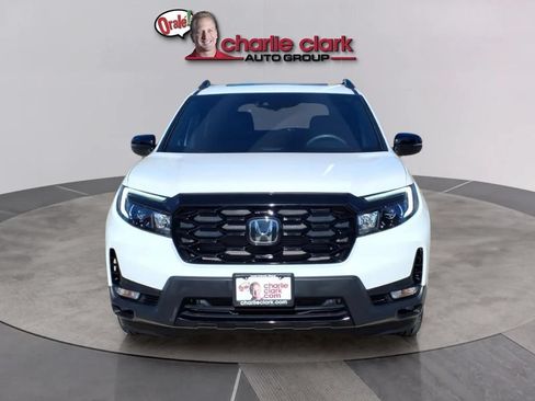 Used 2023 Honda Passport Elite image 8