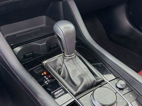 Used 2025 MAZDA MAZDA3 s image 19