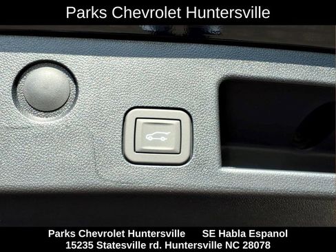 New 2026 Chevrolet Equinox LT w/ Convenience Package II FWD image 32