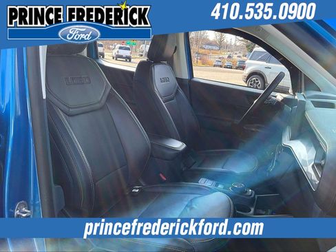 Used 2025 Ford Maverick Lobo image 7