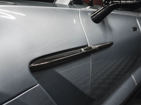 Used 2021 Aston Martin DBX AWD/4WD image 8