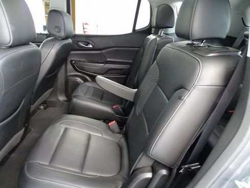 Used 2020 GMC Acadia SLT image 4