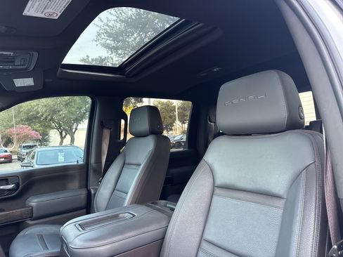 Used 2021 GMC Sierra 2500 Denali w/ Denali Ultimate Package AWD/4WD image 7