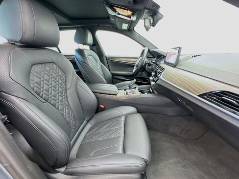 Used 2023 BMW 540i 540i w/ M Sport Package image 20