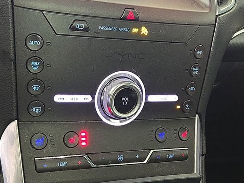 Used 2020 Ford Edge ST w/ Equipment Group 401A image 18