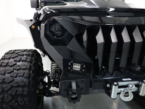 Used 2025 Jeep Wrangler Unlimited Sport AWD/4WD image 63