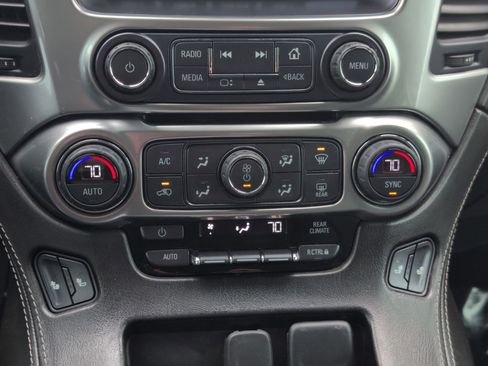 Used 2019 Chevrolet Tahoe LT image 19