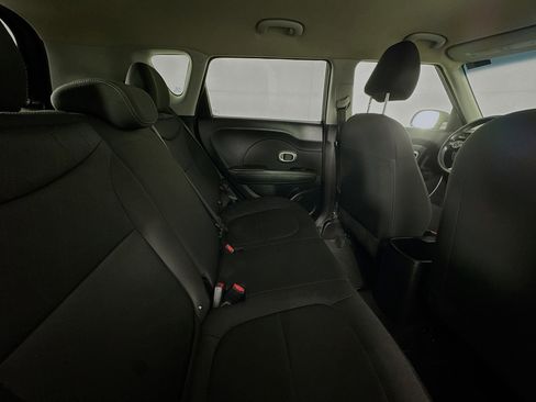 Used 2018 Kia Soul FWD image 24