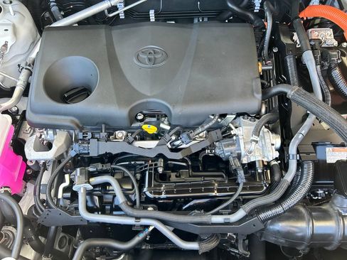 Certified 2024 Toyota RAV4 LE AWD/4WD image 23