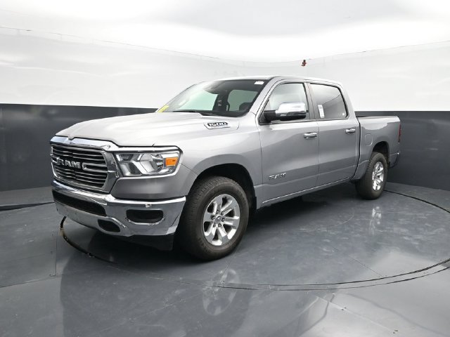 Used 2024 RAM 1500 Laramie AWD/4WD image 4