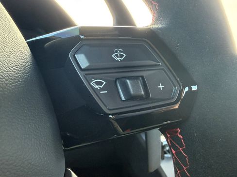 Used 2024 Lamborghini Huracan STO image 26