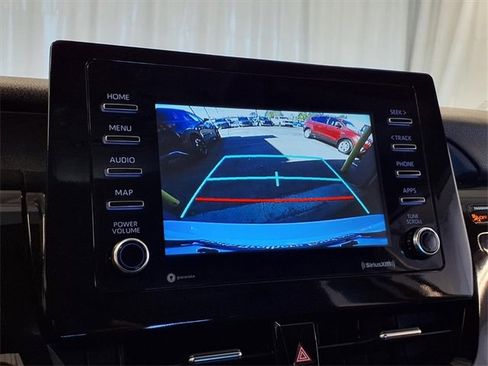 Used 2024 Toyota Camry SE image 4