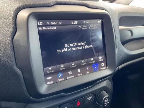 Used 2020 Jeep Renegade Altitude w/ UConnect 8.4 Nav Group AWD/4WD image 15