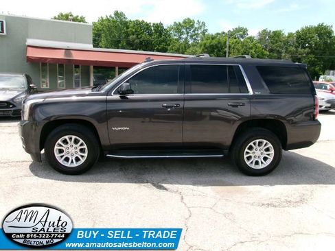 Used 2018 GMC Yukon SLT AWD/4WD image 3