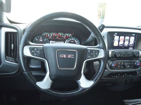 Used 2019 GMC Sierra 2500 SLE image 32