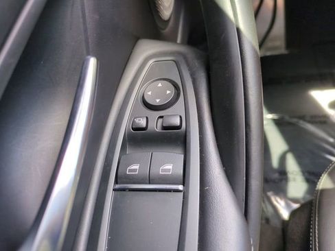 Used 2018 BMW M4 Coupe RWD image 23