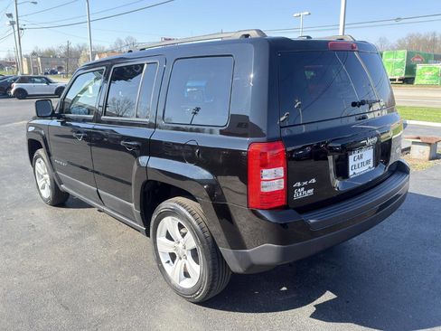 Used 2015 Jeep Patriot Latitude AWD/4WD image 15