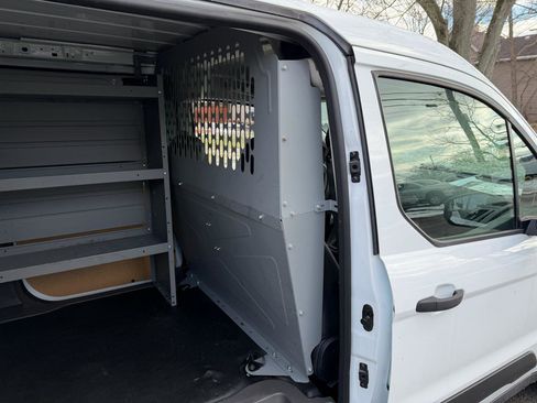 Used 2022 Ford Transit Connect XL image 29