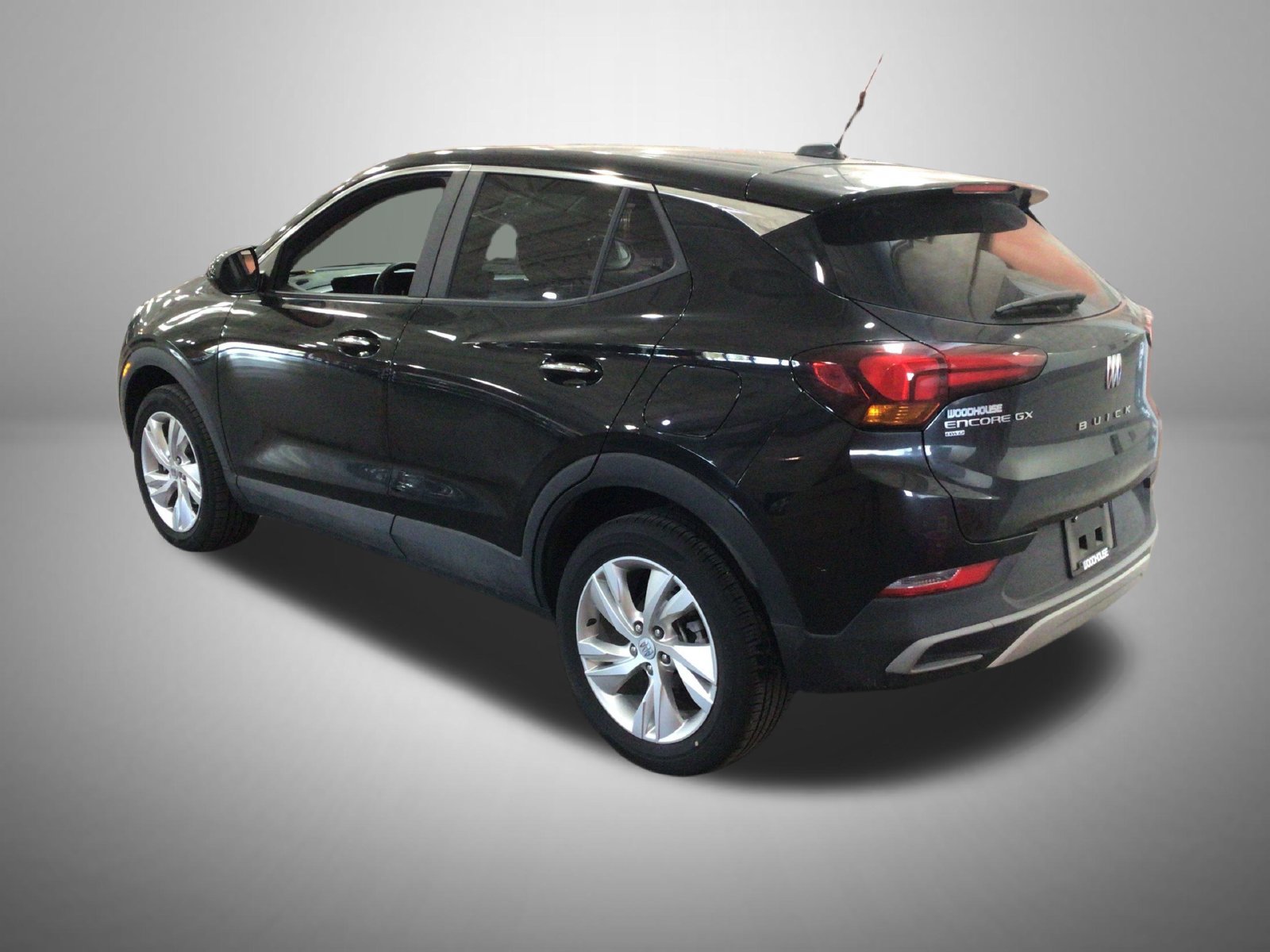 Certified 2024 Buick Encore GX Preferred AWD/4WD image 2