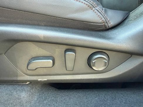 Used 2025 Subaru Forester Touring w/ Touring Package AWD/4WD image 25