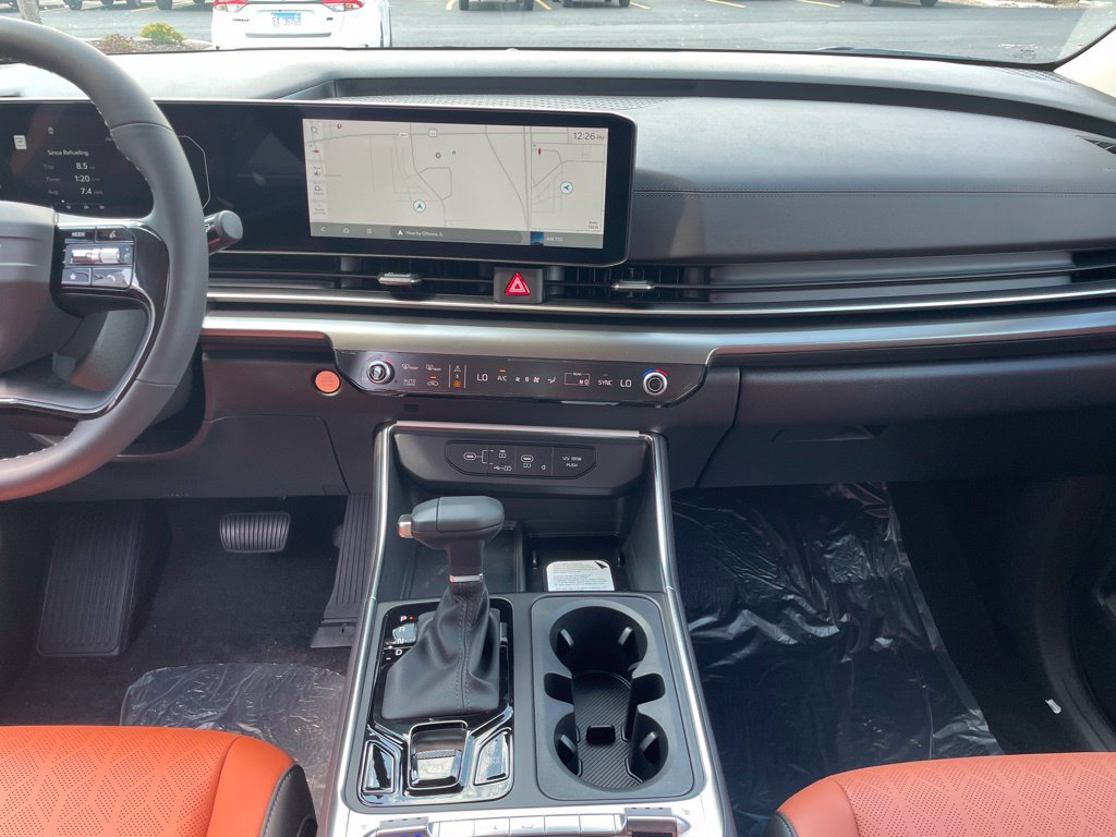 New 2027 Kia Carnival SX FWD image 12